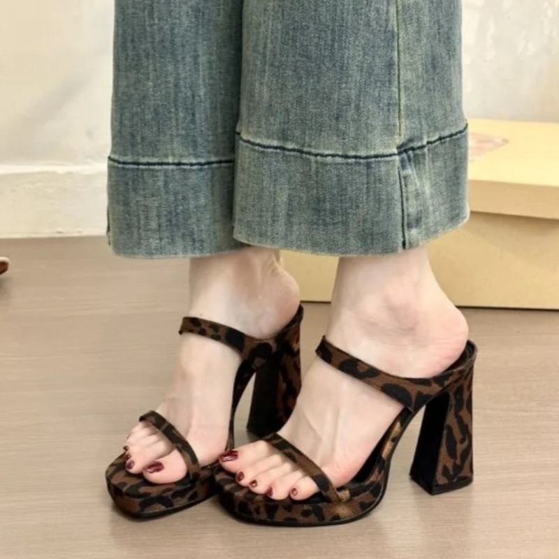 Leopard Print Heels - Sandálias Femininas da Moda com Salto