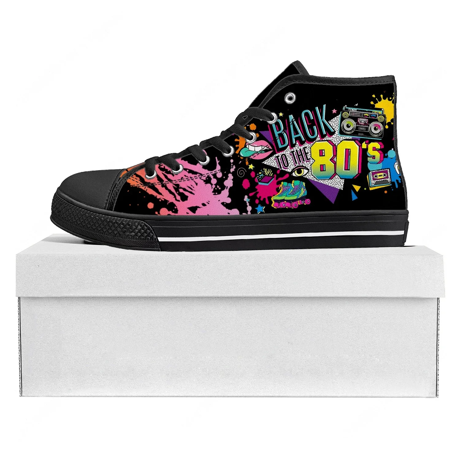 Tênis de cano alto com ícones  - Women'S Shoes In The 90S avaliação e preço